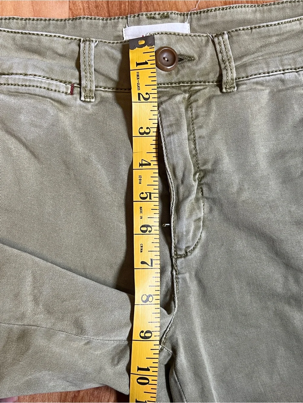 Anthropologie Olive Green Cotton Chino Bermuda Shorts W Functional Back Pockets